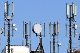 پاورپوینت بررسی فناوری آنتن های هوشمند 